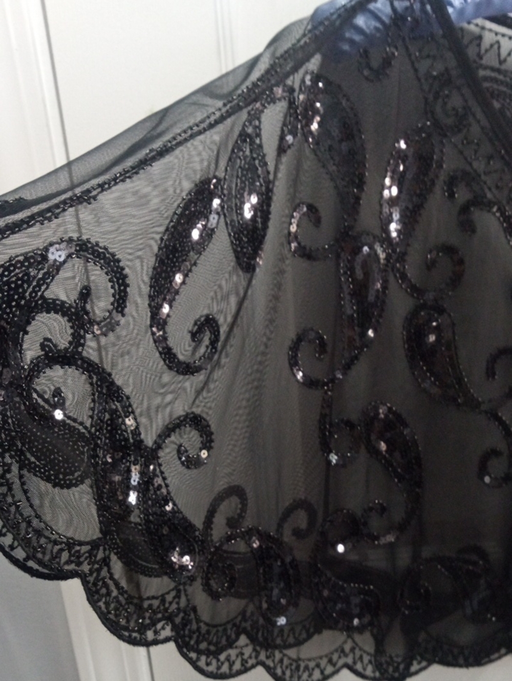 VINTAGE INSPIRED 1920'S SHRUG SHAWL - Picture 4 of 8